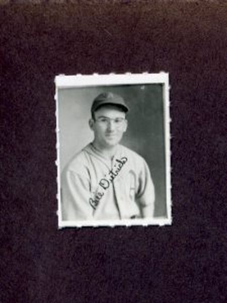 1935-1937 George Burke Photo Stamp BILL DIETRICH Philadelphia Athletics