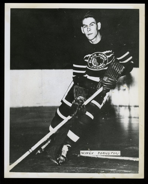 George Wingy Johnston 1941-47 CHICAGO BLACK HAWKS Vintage 8x10 Hockey Photo