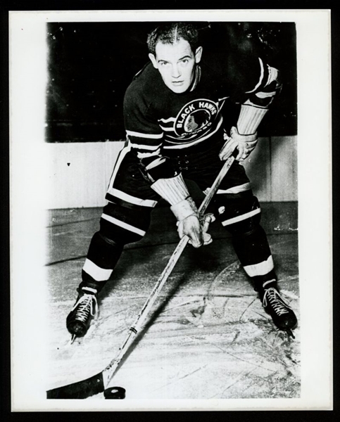 Eddie Wares 1945-47 CHICAGO BLACK HAWKS Vintage 8x10 Hockey Photo