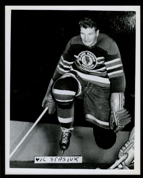 Vic Stasiuk 1949-51 CHICAGO BLACK HAWKS Vintage 8x10 Hockey Photo