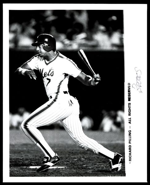 1984 New York Mets HUBIE BROOKS Batting Original Photo Type 1