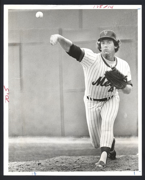 1980 New York Mets NEIL ALLEN Pitching Original Photo Type 1