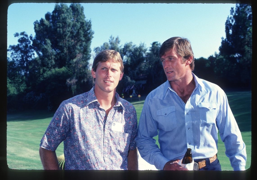 1982 JACK YOUNGBLOOD & BURT JONES Candid Original 35mm Slide Transparency