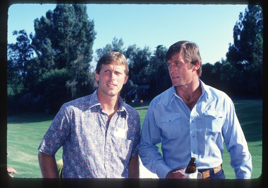 1982 JACK YOUNGBLOOD & BURT JONES Candid Original 35mm Slide Transparency