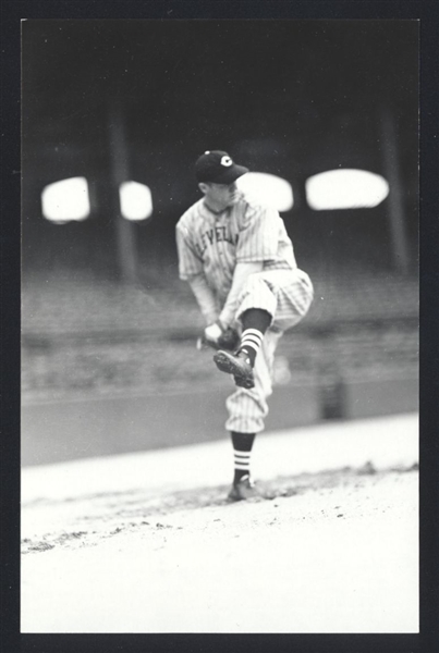 WILLIS HUDLIN Real Photo Postcard RPPC 1937-38 Cleveland Indians George Burke