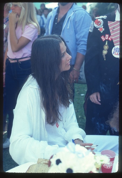 1981 VERONICA HAMEL Live Candid Original 35mm Slide Transparency ACTRESS nb