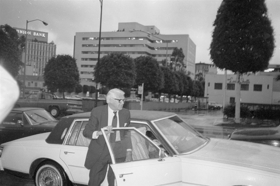 1970s CARY GRANT Live Candid Original 35mm Photo Negative ACTOR nb