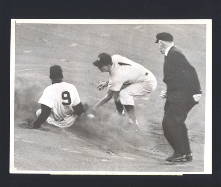 1956 Yankees MINNIE MINOSO vs BILLY MARTIN + JOHN FLAHERTY Original Photo Type 1