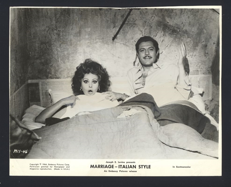 1964 SOPHIA LOREN & MARCELLO MASTROIANNI Marriage - Italian Style Original Photo