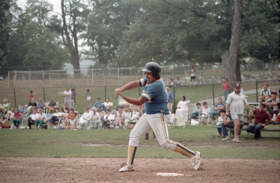 Lot of (6) 1980s SOFTBALL GAME @ PARK KIDS & FAMILIES Original 35mm Negatives bn
