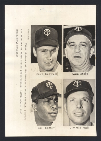 1965 Twins DAVE BOSWELL, SAM MELE, EARL BATTEY & JIMMIE HALL News Wire Photo