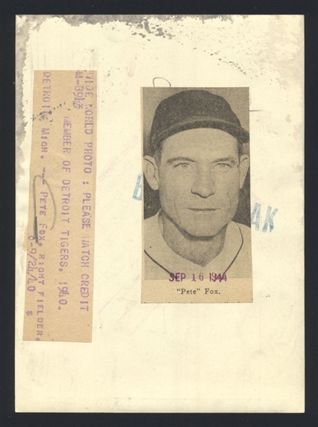 1939-40 Detroit Tigers PETE FOX Original News Photo
