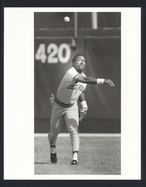 Lot of (3) 1980s Detroit Tigers CHET LEMON & TOM MONAGHAN Original News Photos