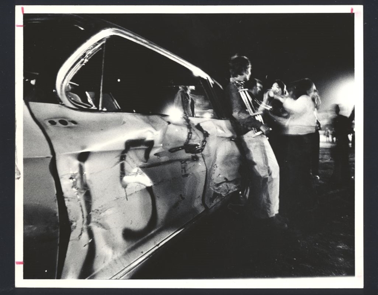 Lot of (6) 1970s BARBARA QUINTRALL & ENGLEWOOD SPEEDWAY Racing Original Photos