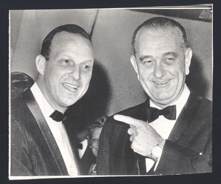 Lot (2) 1960s Cardinals STAN MUSIAL, MOM & LYNDON B JOHNSON Original News Photos
