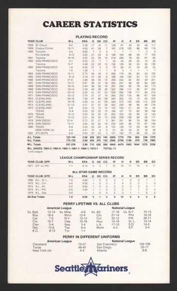 GAYLORD PERRY SIGNED 300 Victories Program HOF Mariners Gaylord Perry Night 1982