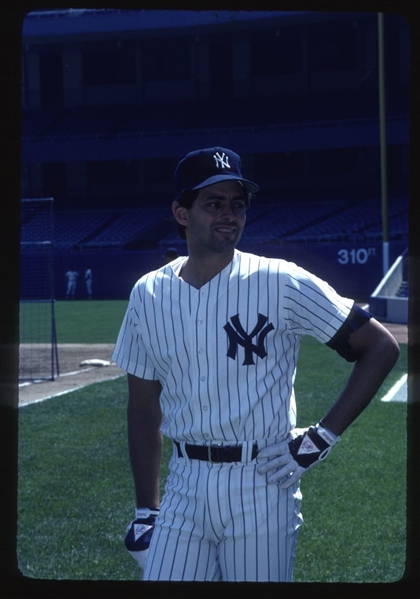 1982 New York Yankees ROY SMALLEY JR Original 35mm Slide Transparency