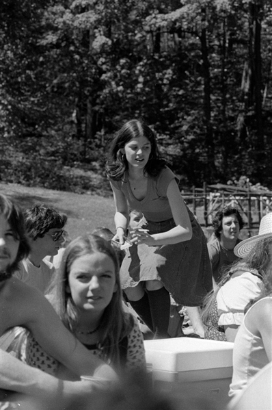 Lot of (10) 1970s ELLEN MCILWAINE & FANS Original 35mm Photo Negatives SINGER bn