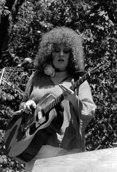 Strip of (4) 1970s ELLEN MCILWAINE Original 35mm Photo Negatives SINGER bn
