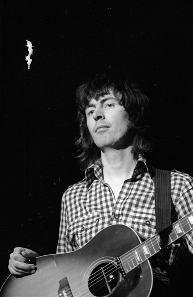 Strip of (6) 1970s AL STEWART Live Concert Original 35mm Photo Negatives bn