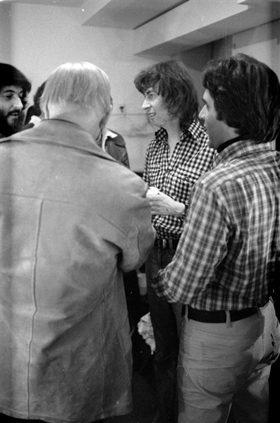 Strip of (6) 1970s AL STEWART Candid Original 35mm Photo Negatives bn