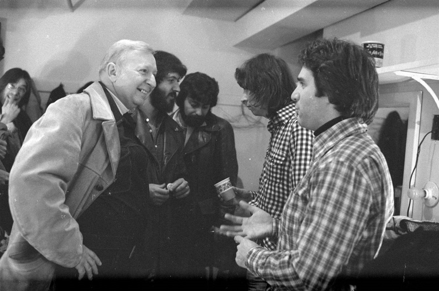 Strip of (6) 1970s AL STEWART Candid Original 35mm Photo Negatives bn