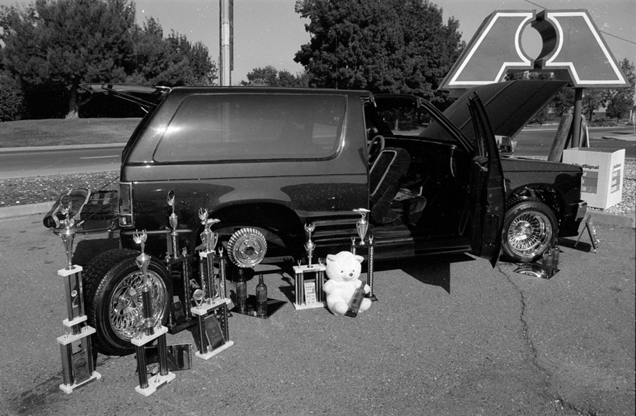 Lot of (6) 1990s CLASSIC CAR & MOTORCYCLE SHOW Original 35mm Photo Negatives bn