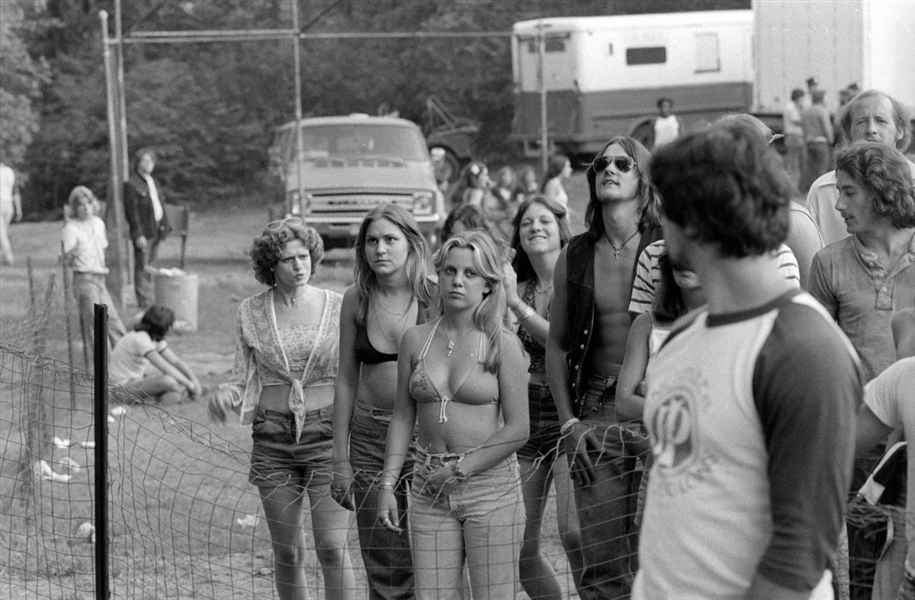 Strip of (6) 1970s JAMES COTTON & BUSTY HIPPIES Original 35mm Photo Negatives bn