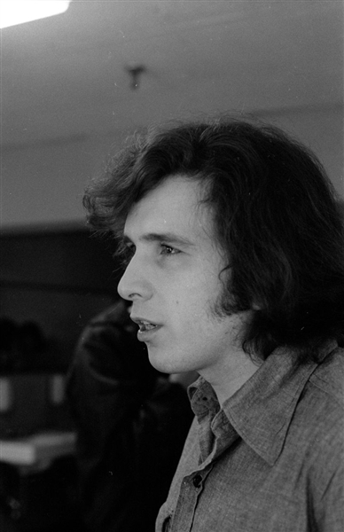 Strip of (6) 1970s DON MCLEAN Candid Original 35mm Photo Negatives bn